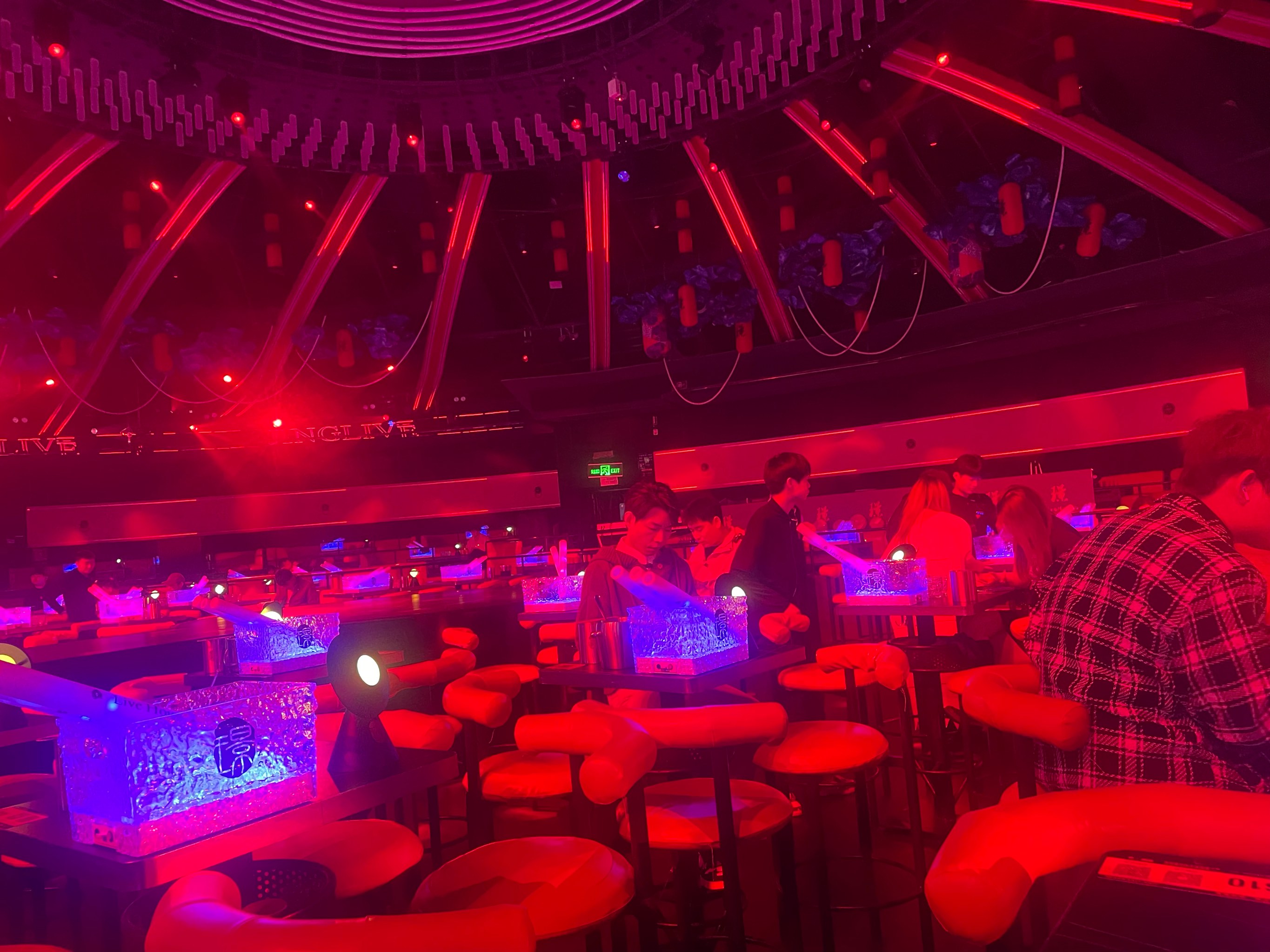 陇南商务ktv好吗品质服务全体验-成县ktv预订